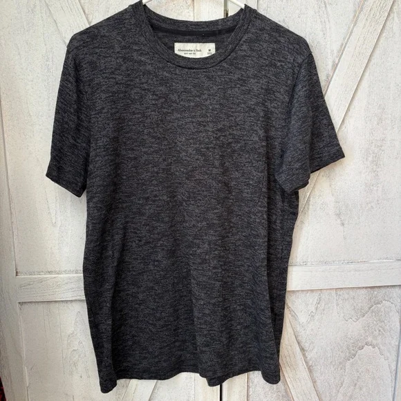 Abercrombie & Fitch Soft A&F Tee Shirt Women’s Medium Short Sleeve - Picture 7 of 7